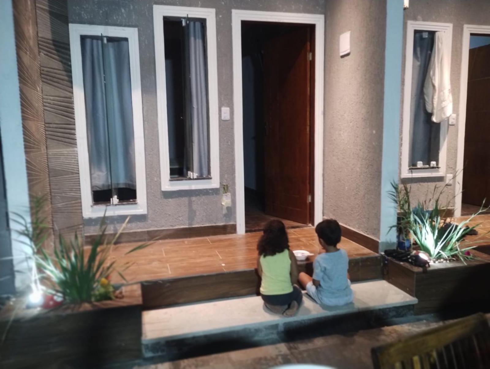 Pousada Recanto Beach House - Cabo Frio - Rj- Unamar- Cond Florestinha - 1 Min A Pe Da Praia Tamoios Εξωτερικό φωτογραφία
